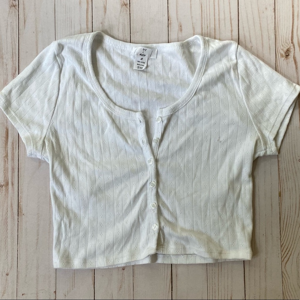 Tilly’s Basic White Button Up Crop Top